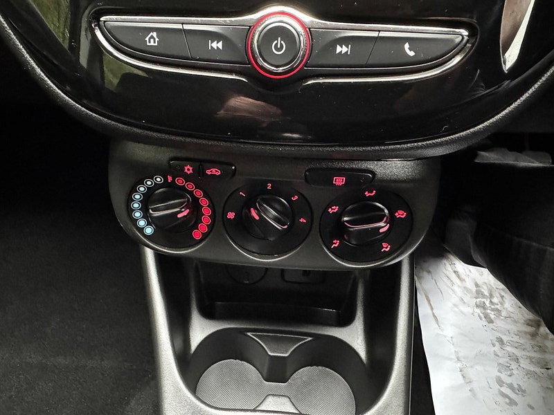 Vauxhall Corsa 1.4i Turbo ecoTEC SRi Nav Hatchback 5dr Petrol Manual Euro 6 (s/s) (100 ps)