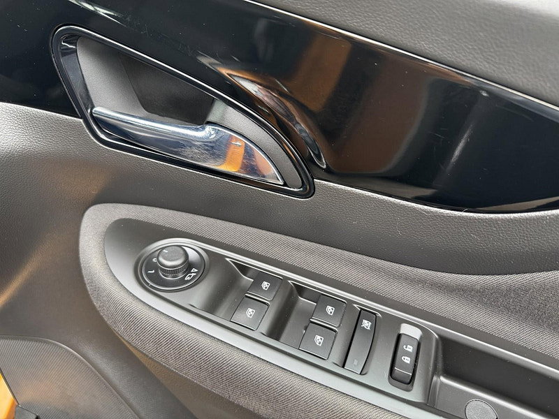 Vauxhall Mokka X 1.4i Turbo Active SUV 5dr Petrol Manual Euro 6 (s/s) (140 ps)