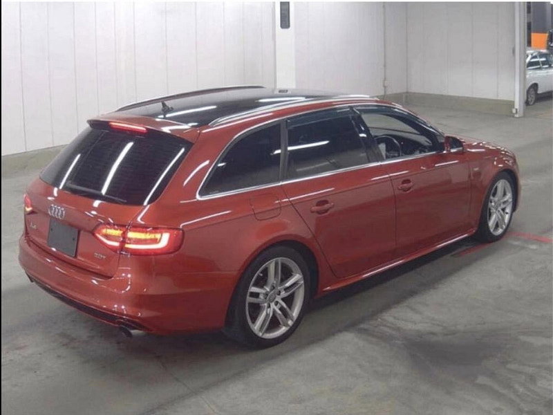 Audi A4 Avant 2.0 TFSI S line Estate 5dr Petrol S Tronic quattro Euro 5 (s/s) (211 ps)