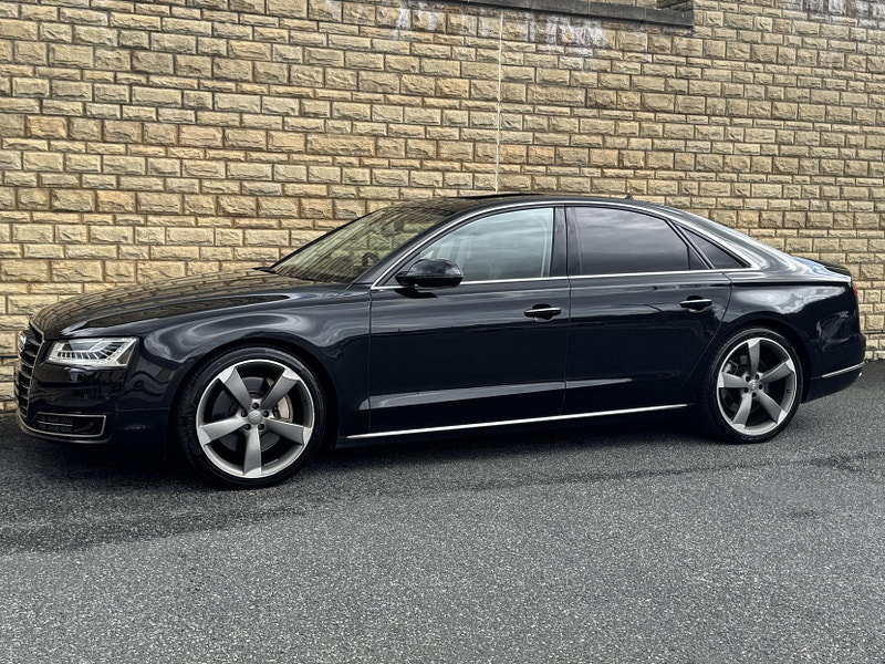 Audi A8 4.0 TFSI V8 Sport Executive Tiptronic quattro Euro 6 (s/s) 4dr LWB