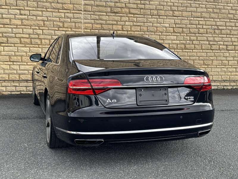 Audi A8 4.0 TFSI V8 Sport Executive Tiptronic quattro Euro 6 (s/s) 4dr LWB