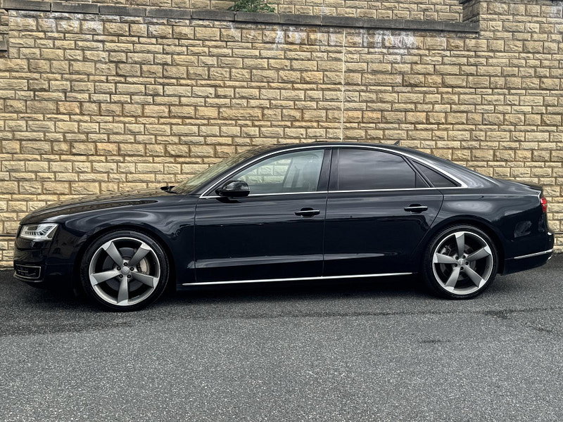 Audi A8 4.0 TFSI V8 Sport Executive Tiptronic quattro Euro 6 (s/s) 4dr LWB