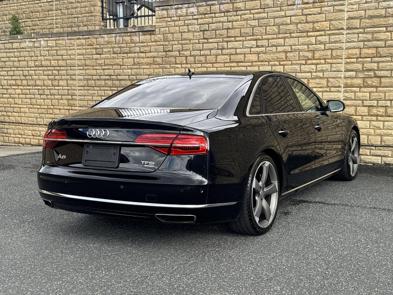 Audi A8 4.0 TFSI V8 Sport Executive Tiptronic quattro Euro 6 (s/s) 4dr LWB