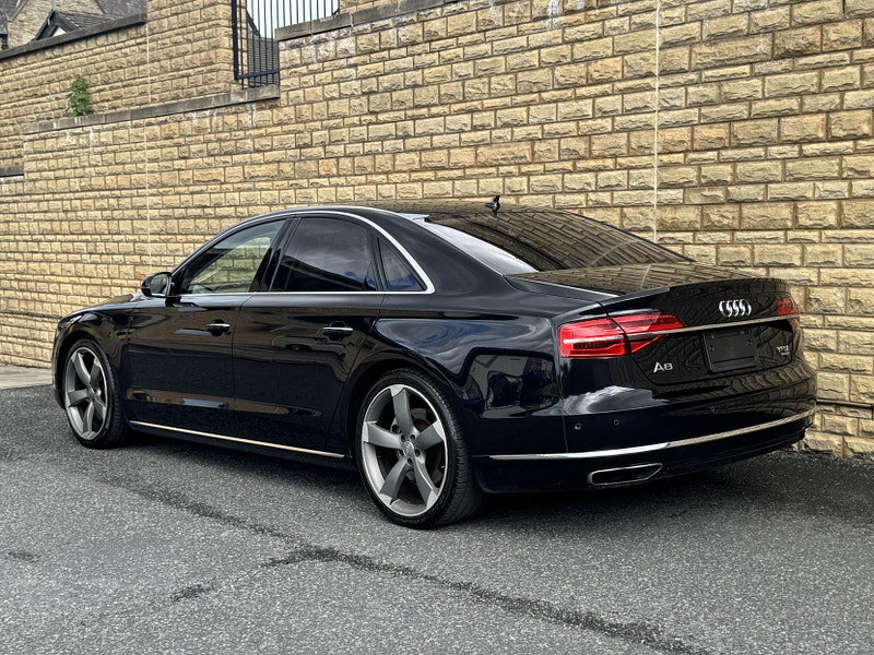 Audi A8 4.0 TFSI V8 Sport Executive Tiptronic quattro Euro 6 (s/s) 4dr LWB