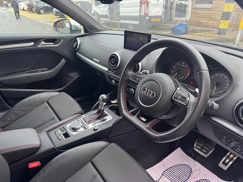 Audi S3 2.0 TFSI Saloon 4dr Petrol S Tronic quattro Euro 6 (s/s) (Nav) (300 ps)