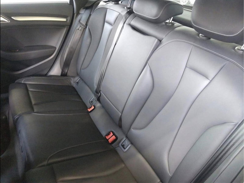 Audi S3 2.0 TFSI Sportback 5dr Petrol S Tronic quattro Euro 6 (s/s) (Nav) (300 ps)