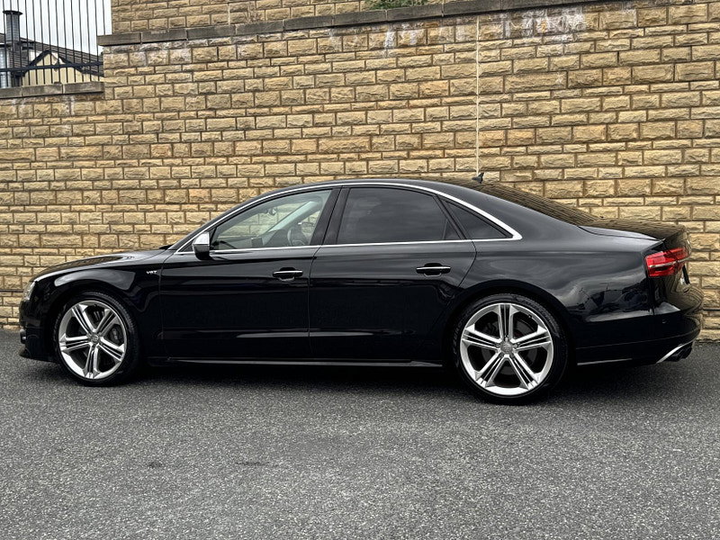 Audi S8 4.0 TFSI V8 Saloon 4dr Petrol Tiptronic quattro Euro 6 (s/s) (520 ps)