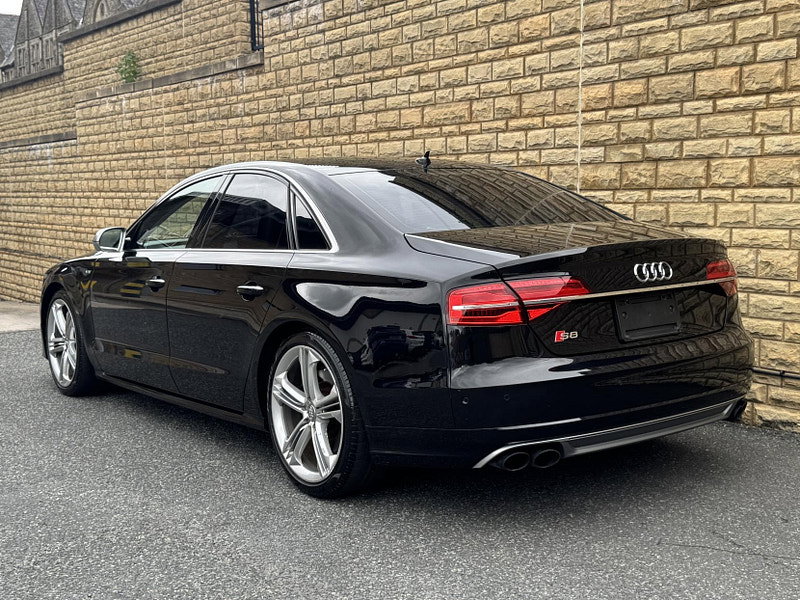 Audi S8 4.0 TFSI V8 Saloon 4dr Petrol Tiptronic quattro Euro 6 (s/s) (520 ps)