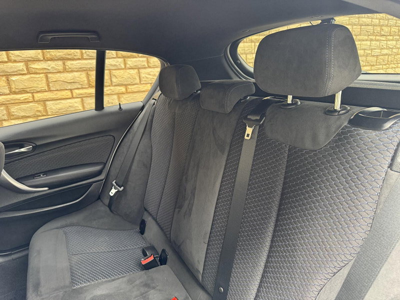 BMW 1 Series 3.0 M135i Auto Euro 5 (s/s) 5dr