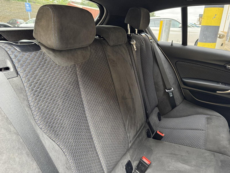 BMW 1 Series 3.0 M135i Auto Euro 5 (s/s) 5dr