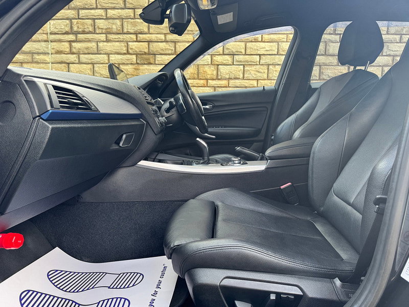 BMW 1 Series 3.0 M135i Hatchback 5dr Petrol Auto Euro 5 (s/s) (320 ps)