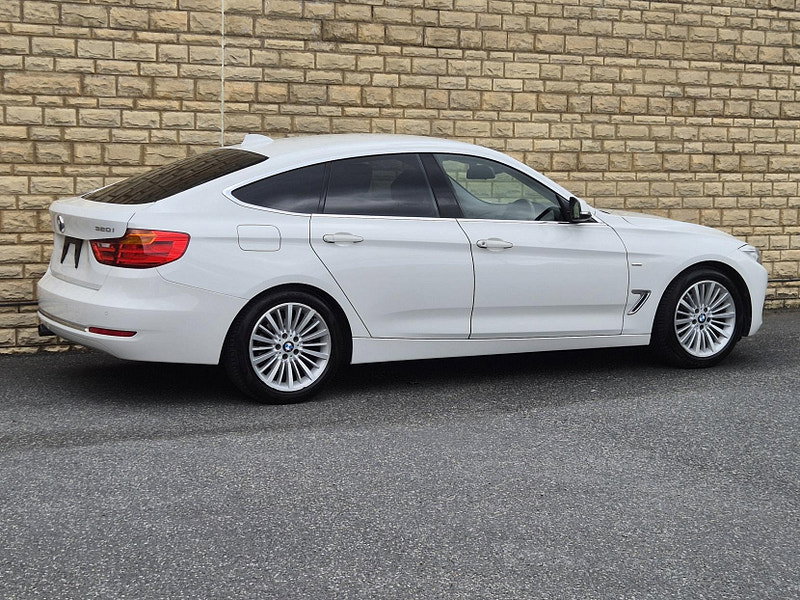 BMW 3 Series Gran Turismo 2.0 320i Luxury GT Auto Euro 6 (s/s) 5dr