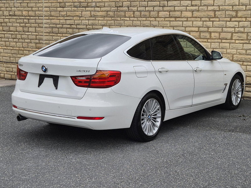BMW 3 Series Gran Turismo 2.0 320i Luxury GT Auto Euro 6 (s/s) 5dr