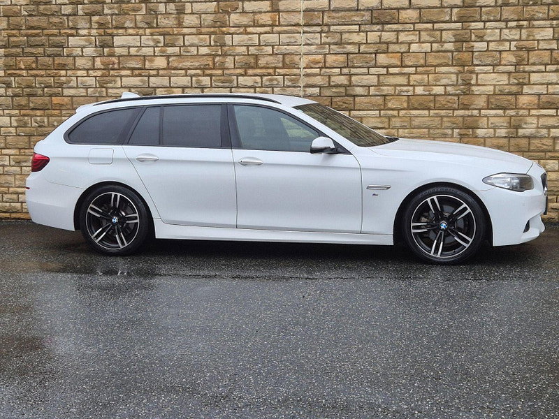 BMW 5 Series 2.0 520d M Sport Touring 5dr Diesel Auto Euro 6 (s/s) (190 ps)