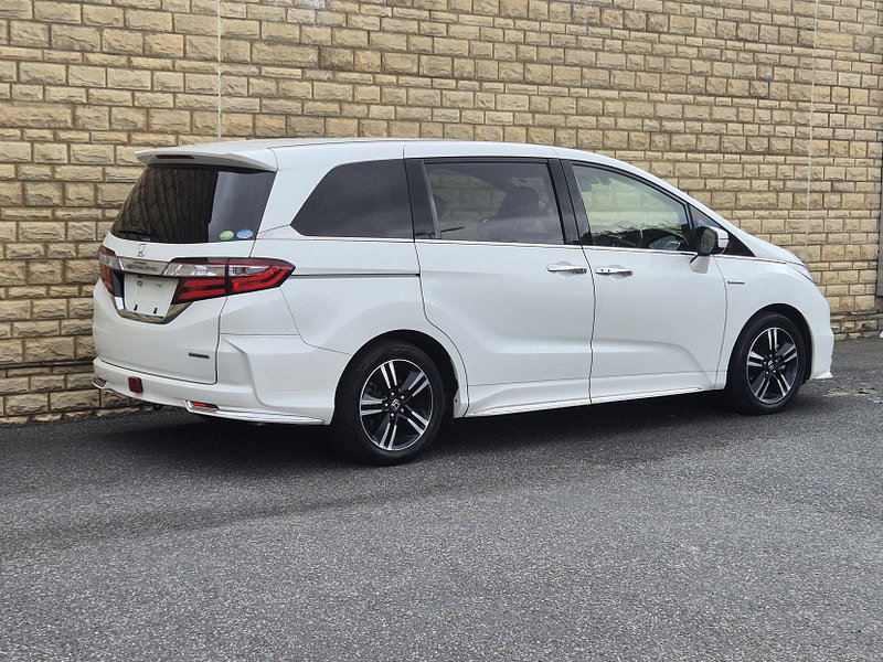 Honda Odyssey 2.0  Hybrid Absolute Sensing 5 DR