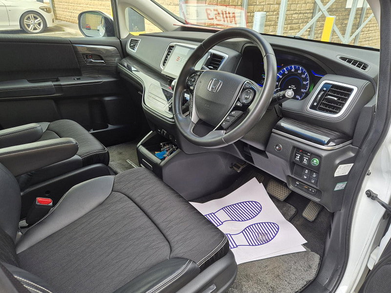 Honda Odyssey 2.0  Hybrid Absolute Sensing 5 DR