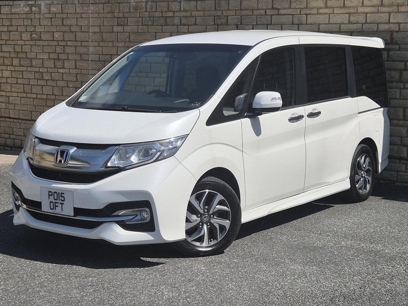Honda Stepwagon RP3 1.5 TURBO SPADA COOL SPIRIT 7 SEAT