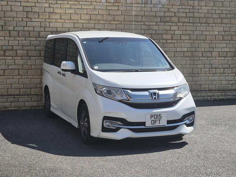 Honda Stepwagon RP3 1.5 TURBO SPADA COOL SPIRIT 7 SEAT