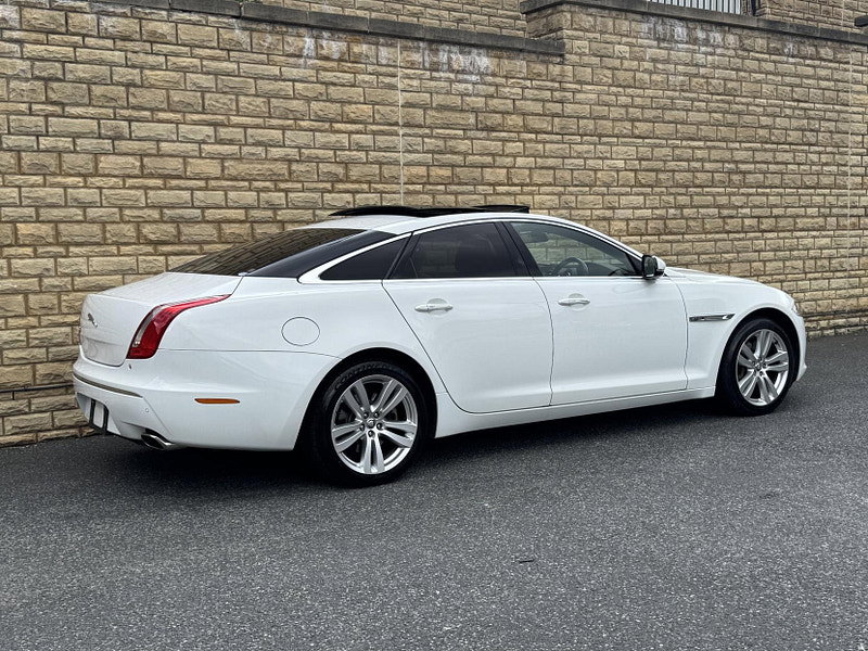 Jaguar XJ 5.0 V8 Premium Luxury Auto Euro 5 4dr