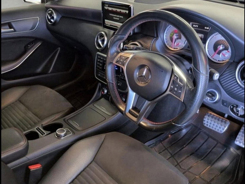 Mercedes-Benz A Class 1.6 A180 Sport Hatchback 5dr Petrol 7G-DCT Euro 6 (s/s) (122 ps)