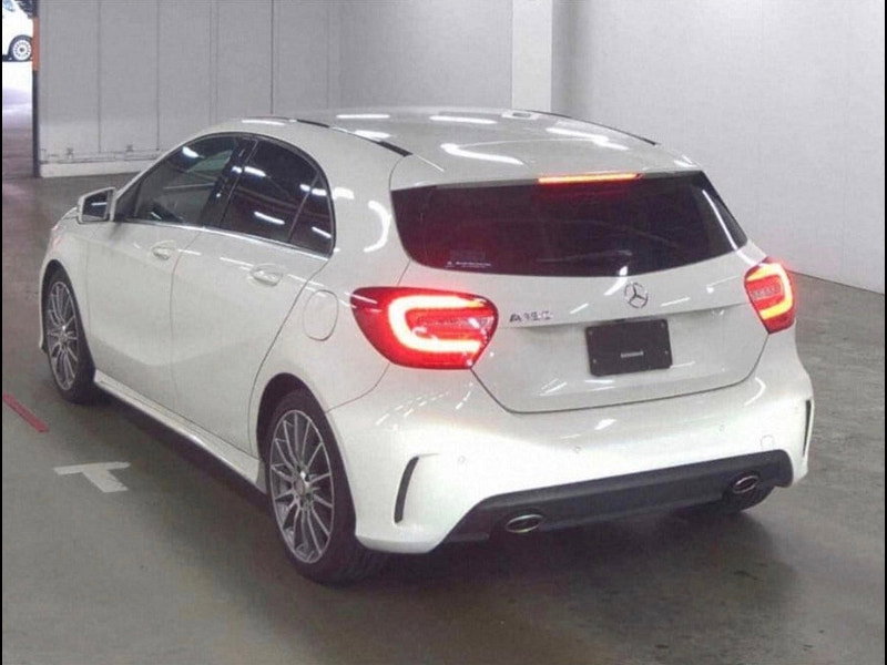 Mercedes-Benz A Class 1.6 A180 Sport Hatchback 5dr Petrol 7G-DCT Euro 6 (s/s) (122 ps)