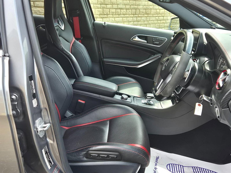 Mercedes-Benz A Class 2.0 A45 AMG Hatchback 5dr Petrol SpdS DCT 4MATIC Euro 6 (s/s) (360 ps)