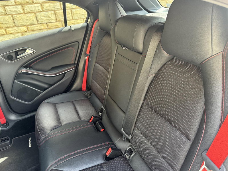 Mercedes-Benz A Class 2.0 A45 AMG Hatchback 5dr Petrol SpdS DCT 4MATIC Euro 6 (s/s) (360 ps)