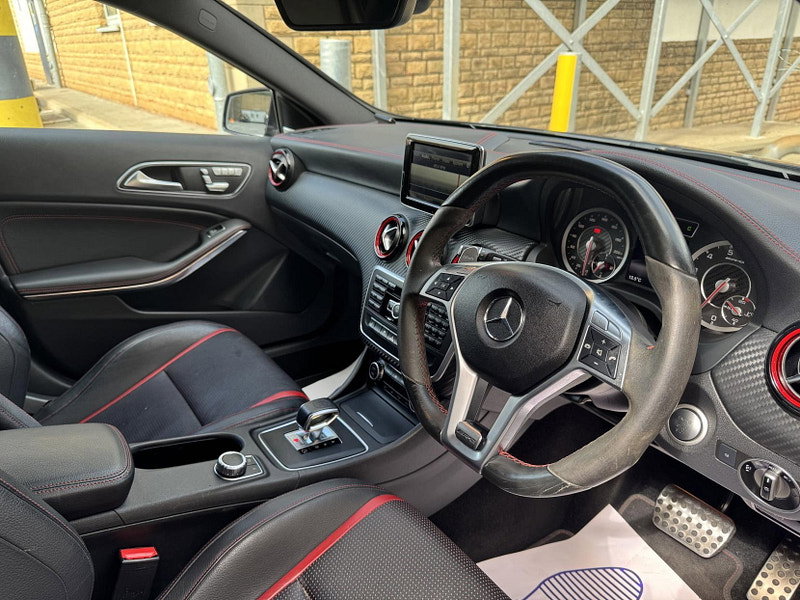 Mercedes-Benz A Class 2.0 A45 AMG Hatchback 5dr Petrol SpdS DCT 4MATIC Euro 6 (s/s) (360 ps)