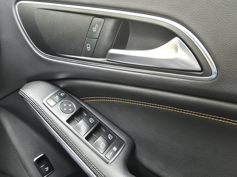Mercedes-Benz CLA 1.6 CLA180 AMG Sport Coupe 7G-DCT Euro 6 (s/s) 4dr