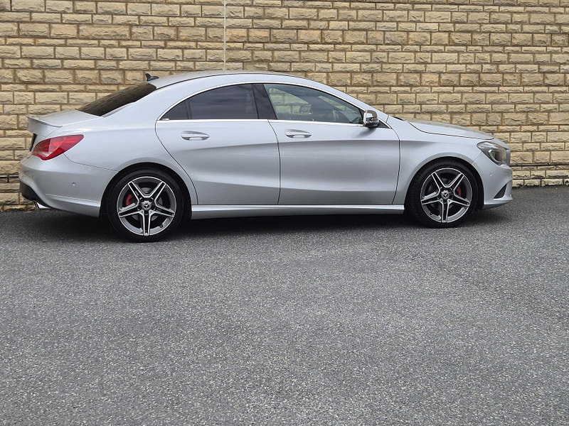 Mercedes-Benz CLA 1.6 CLA180 AMG Sport Coupe 7G-DCT Euro 6 (s/s) 4dr