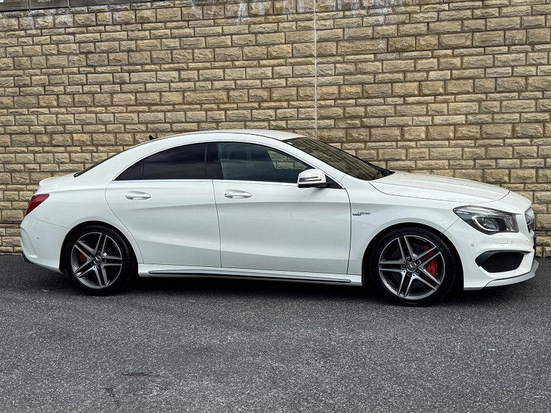Mercedes-Benz CLA 2.0 CLA45 AMG Coupe SpdS DCT 4MATIC Euro 6 (s/s) 4dr