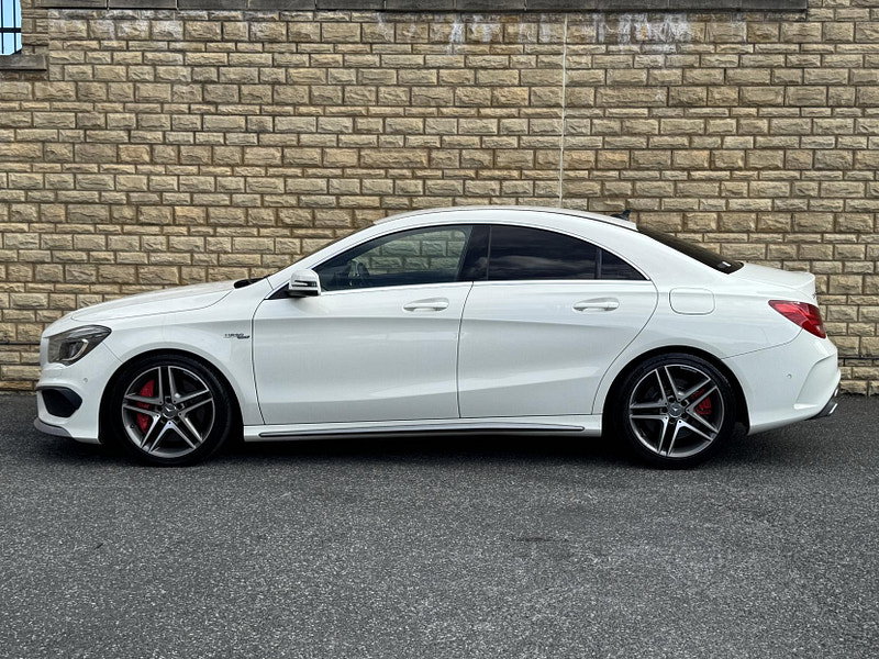 Mercedes-Benz CLA 2.0 CLA45 AMG Coupe SpdS DCT 4MATIC Euro 6 (s/s) 4dr