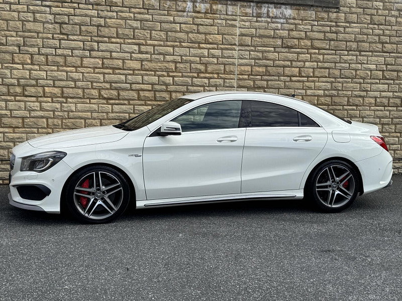 Mercedes-Benz CLA 2.0 CLA45 AMG Coupe SpdS DCT 4MATIC Euro 6 (s/s) 4dr