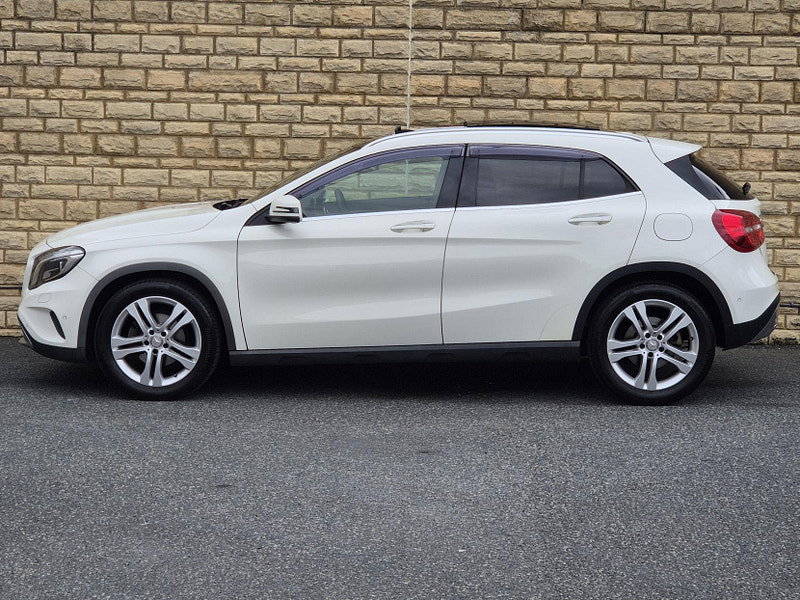 Mercedes-Benz GLA 1.6 GLA180 AMG Line Edition SUV 5dr Petrol 7G-DCT Euro 6 (s/s) (122 ps)
