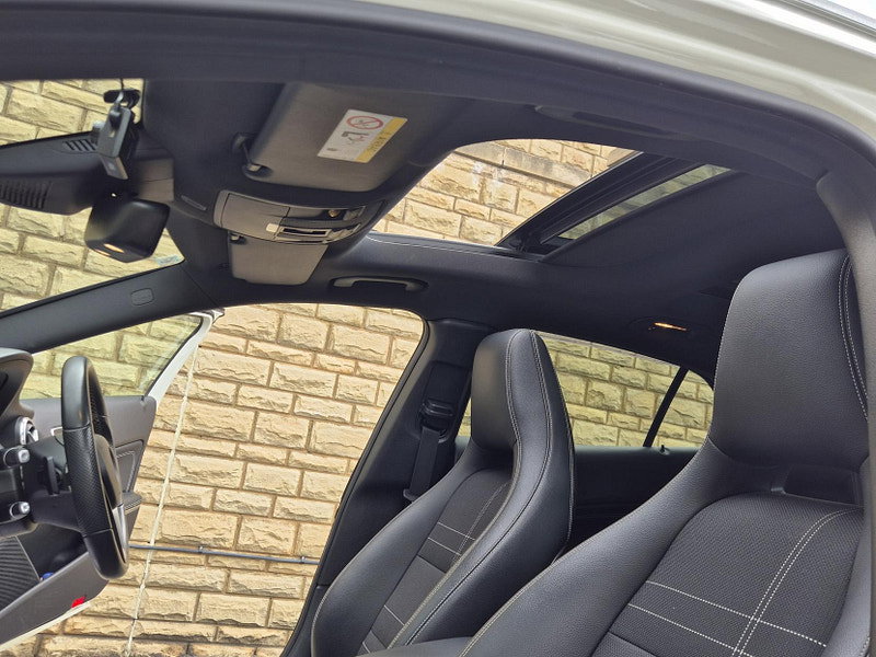 Mercedes-Benz GLA 1.6 GLA180 AMG Line Edition SUV 5dr Petrol 7G-DCT Euro 6 (s/s) (122 ps)