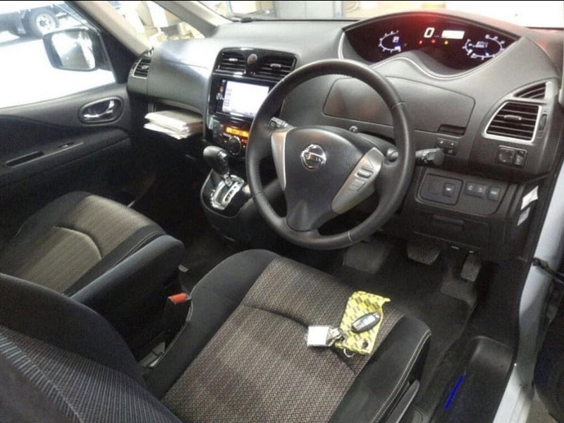 Nissan Serena HIGHWAY STAR S-HYBRID 5DR AUTO EURO 6