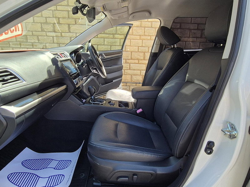 Subaru Outback 2.5i SE Premium Estate 5dr Petrol Lineartronic 4WD Euro 6 (s/s) (175 ps)