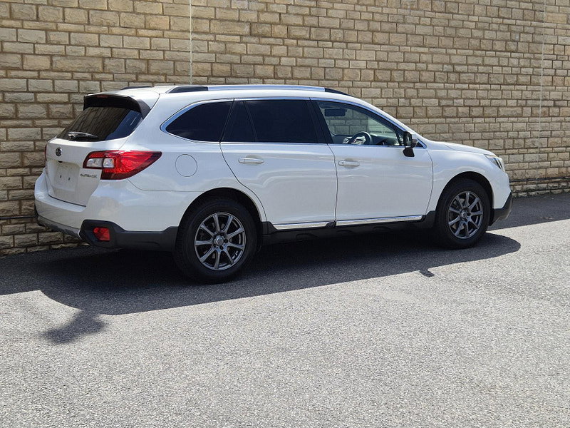 Subaru Outback 2.5i SE Premium Estate 5dr Petrol Lineartronic 4WD Euro 6 (s/s) (175 ps)