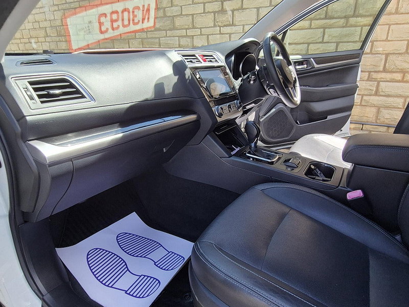 Subaru Outback 2.5i SE Premium Estate 5dr Petrol Lineartronic 4WD Euro 6 (s/s) (175 ps)
