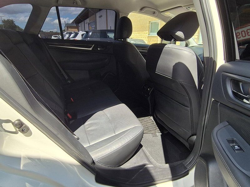Subaru Outback 2.5i SE Premium Estate 5dr Petrol Lineartronic 4WD Euro 6 (s/s) (175 ps)
