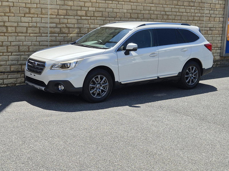 Subaru Outback 2.5i SE Premium Estate 5dr Petrol Lineartronic 4WD Euro 6 (s/s) (175 ps)