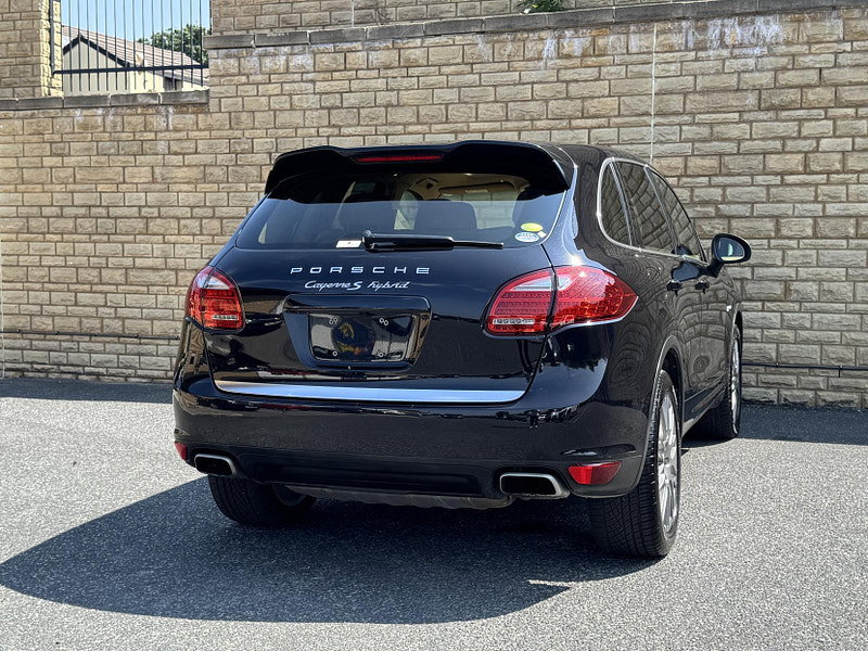 Porsche Cayenne 3.0h V6 S TiptronicS 4WD Euro 5 (s/s) 5dr