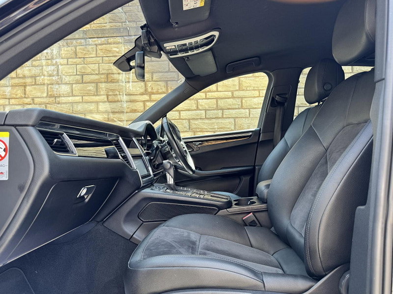 Porsche Macan 3.0 V6 S PDK 4WD Euro 6 (s/s) 5dr