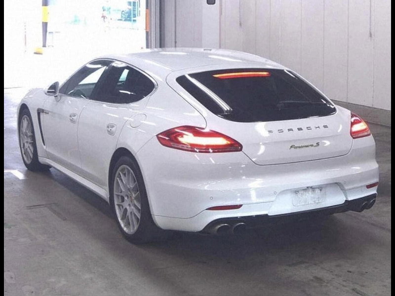 Porsche Panamera 3.0h V6 S Hatchback 5dr Petrol Hybrid TiptronicS Euro 5 (s/s) (380 ps)