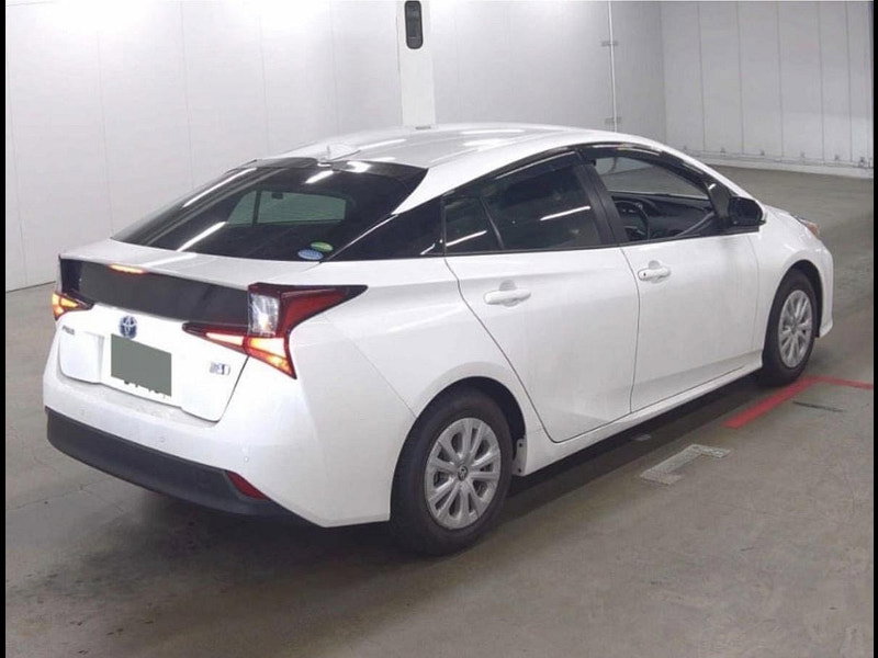 Toyota Prius 1.8 VVT-h Active Hatchback 5dr Petrol Hybrid CVT Euro 6 (s/s) (122 ps)