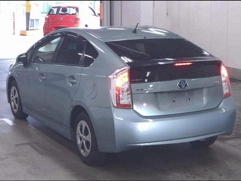 Toyota Prius 1.8 VVT-h Active Hatchback 5dr Petrol Hybrid CVT Euro 6 (s/s) (122 ps)