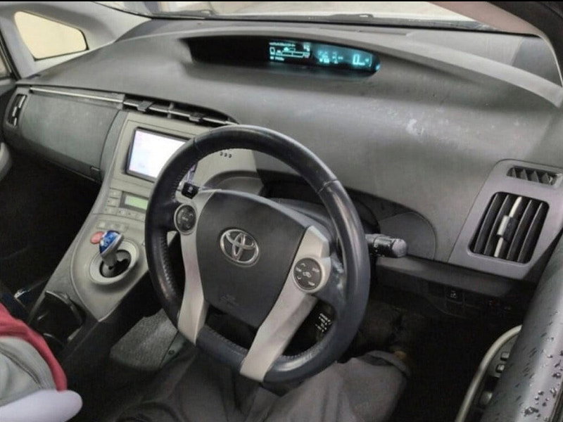 Toyota Prius 1.8 VVT-h Hatchback 5dr Petrol Hybrid CVT Euro 6 (s/s) (136 ps)