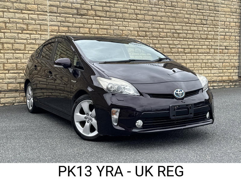 Toyota Prius 1.8 VVT-h T Spirit Hatchback 5dr Petrol Hybrid CVT Euro 5 (s/s) (136 ps)