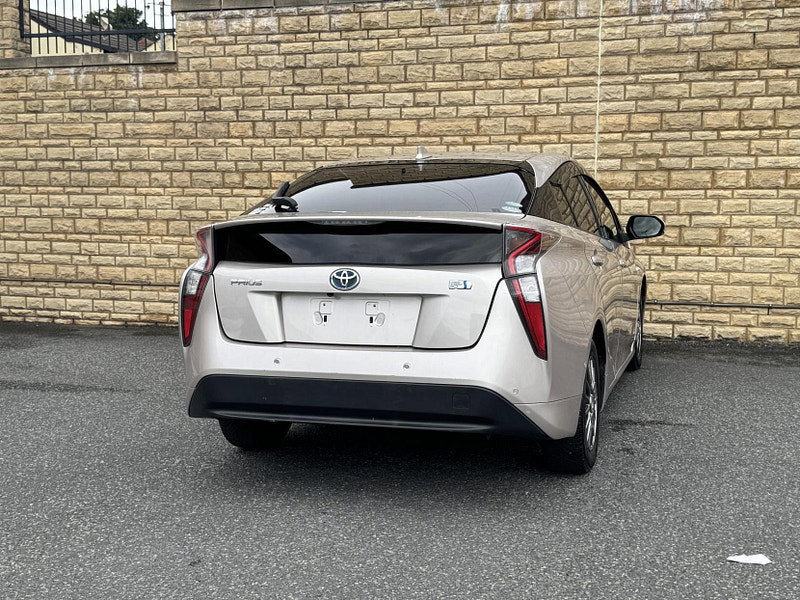 Toyota Prius 1.8 VVT-h Excel Hatchback 5dr Petrol Hybrid CVT Euro 6 (s/s) (122 ps)