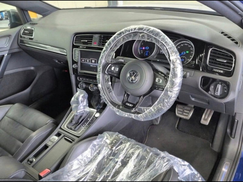 Volkswagen Golf r 2.0 TSI BlueMotion Tech R Estate 5dr Petrol DSG 4MOTION Euro 6 (s/s) (300 ps)
